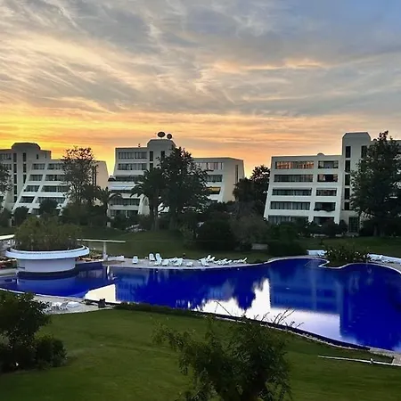 Marachique - T2 Com Piscina Алвор